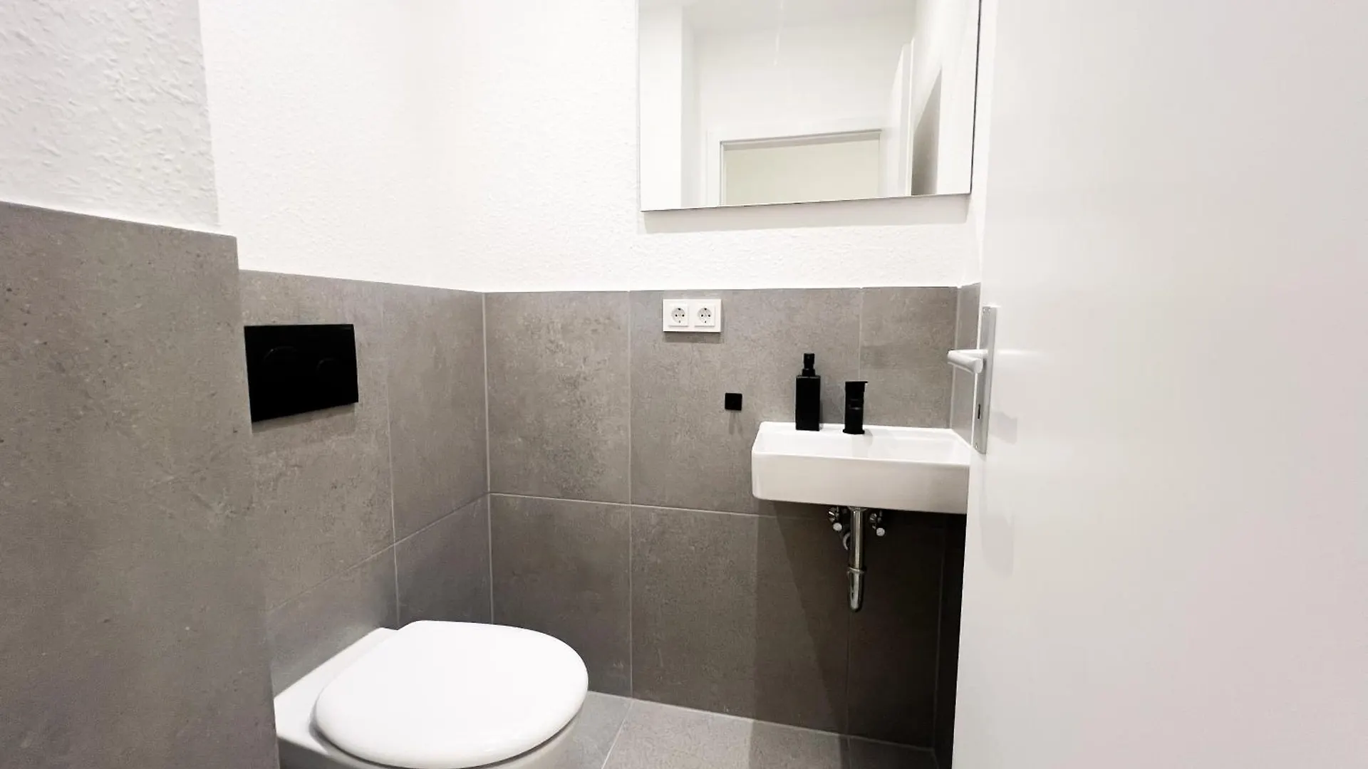 Apartment Vibehome Duesseldorf - Little Tokyo Deutschland