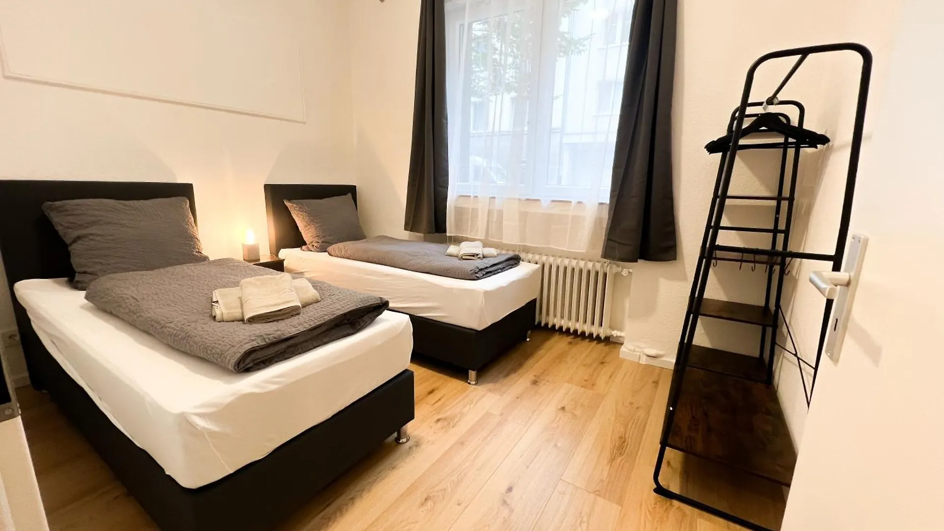 Vibehome Duesseldorf - Little Tokyo Apartment Düsseldorf